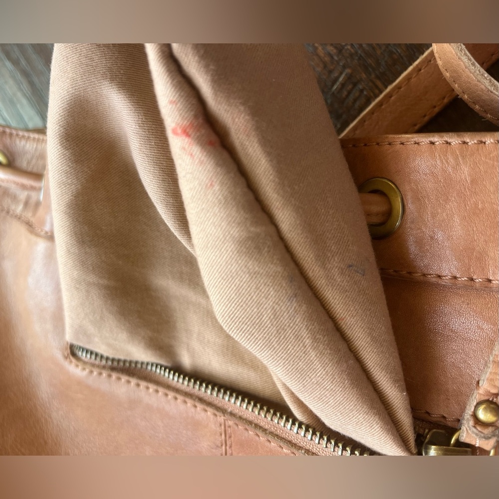 Genuine Leather Bag Crossbody Handbag - Picture 15 of 15